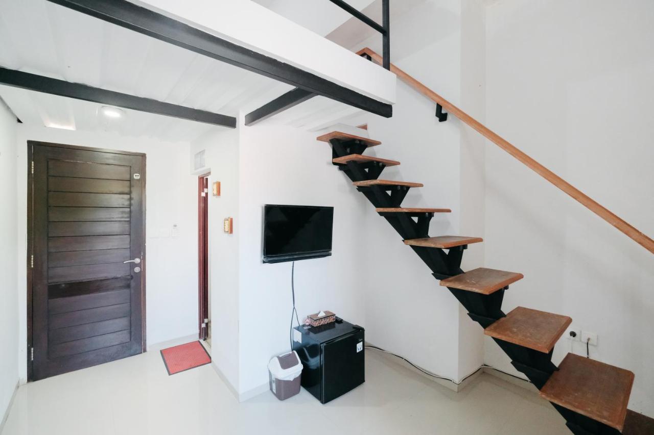 D'Tamblingan Guest House At Taman Griya Jimbaran Redpartner - Minimum Stay 30 Nights Exteriör bild