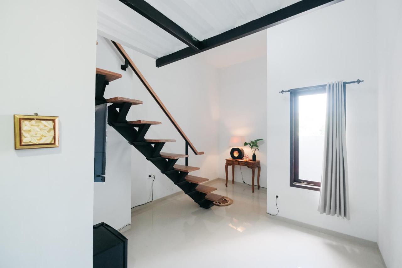 D'Tamblingan Guest House At Taman Griya Jimbaran Redpartner - Minimum Stay 30 Nights Exteriör bild