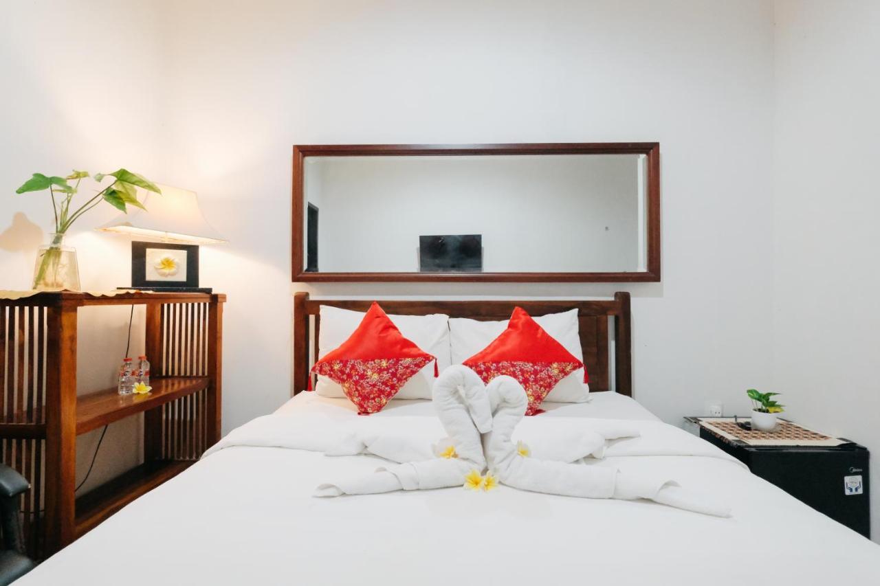 D'Tamblingan Guest House At Taman Griya Jimbaran Redpartner - Minimum Stay 30 Nights Exteriör bild